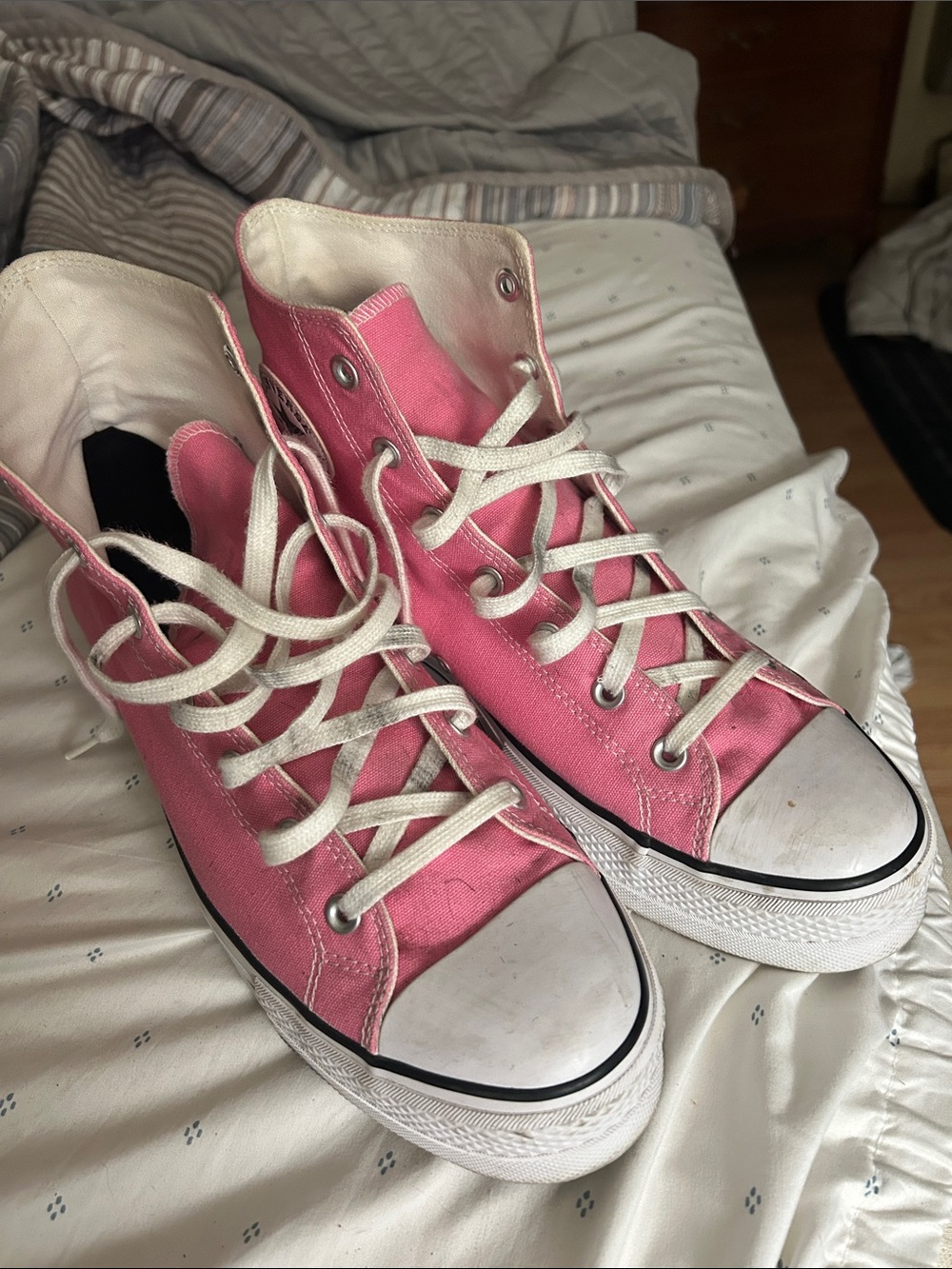 Classic Converse High-Top lift platform Canvas Sneakers in Pink men’s 11.5